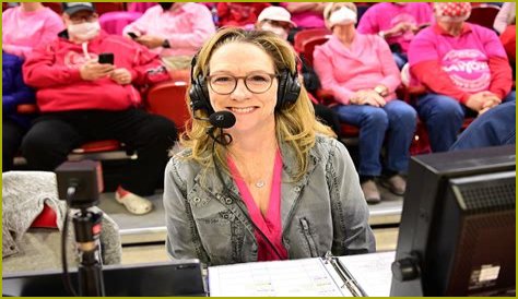 Dive Into Beth Mowins' Net Worth Journey: Uncovering Secrets Of Success